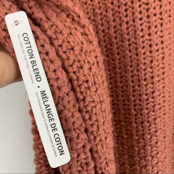 Cloth Round Neck Pink Knit Sweater NWT Small P - Picture 12 of 12